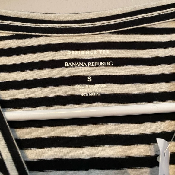 Banana Republic striped designer tee - Picture 2 of 6